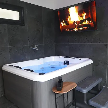 Apartamento Cozy Loft With Sauna And Hot Tub